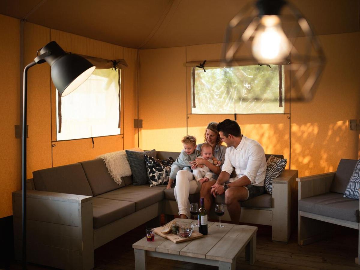 Landal Glamping Neufchâteau Hotel Exterior foto